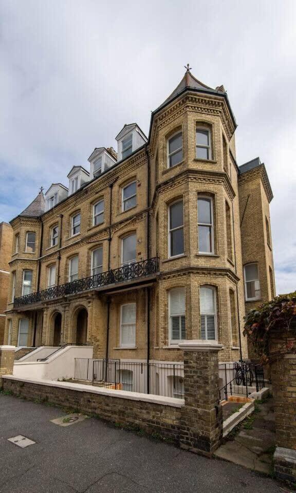 Stylish Apartment Close To The Sea Hove Extérieur photo